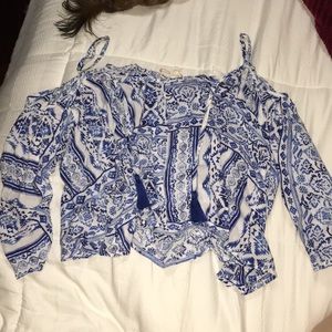 Blue and White Patterned Flowy Shirt